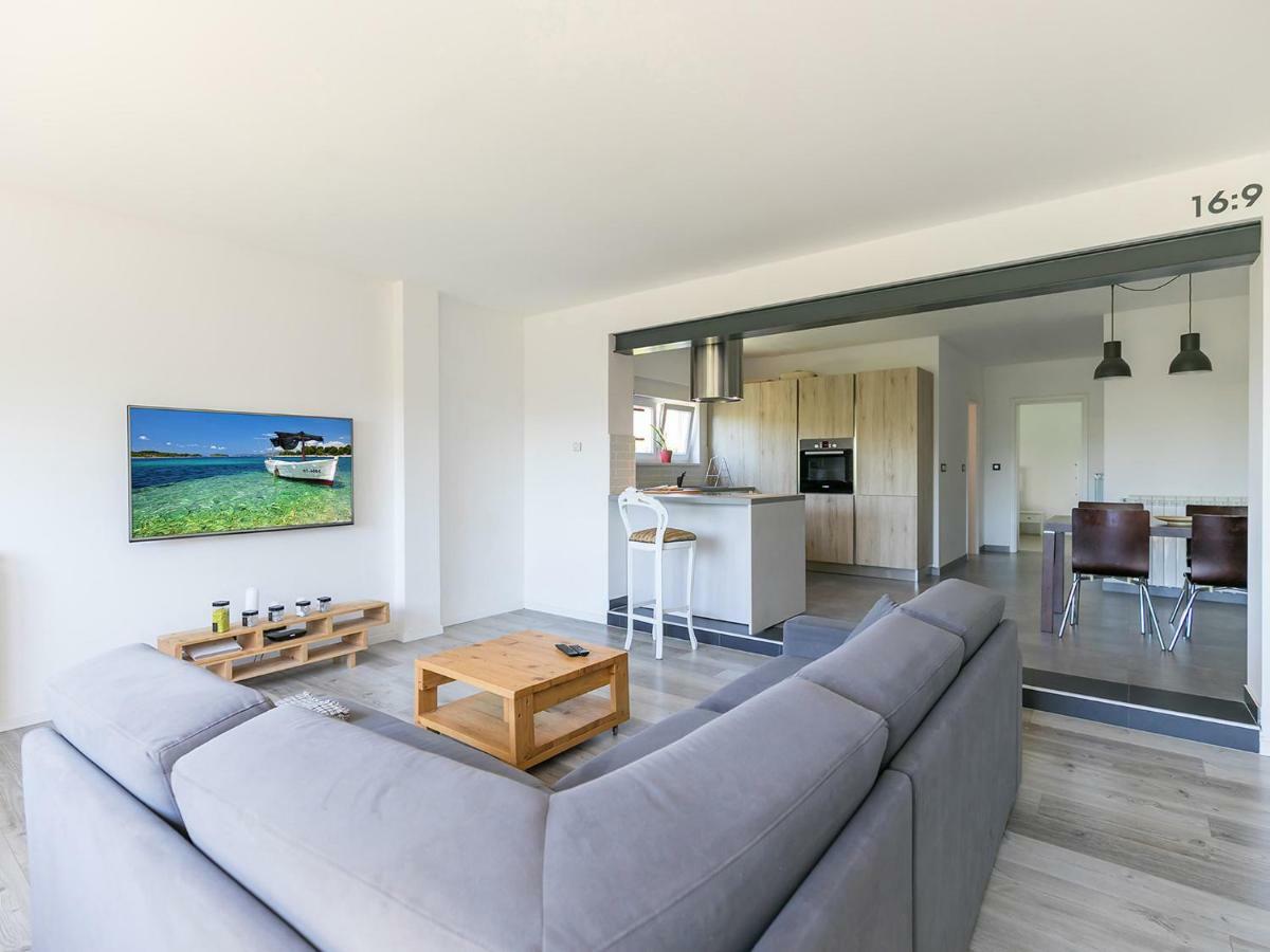 Oliver Art Apartment Poreč Dış mekan fotoğraf